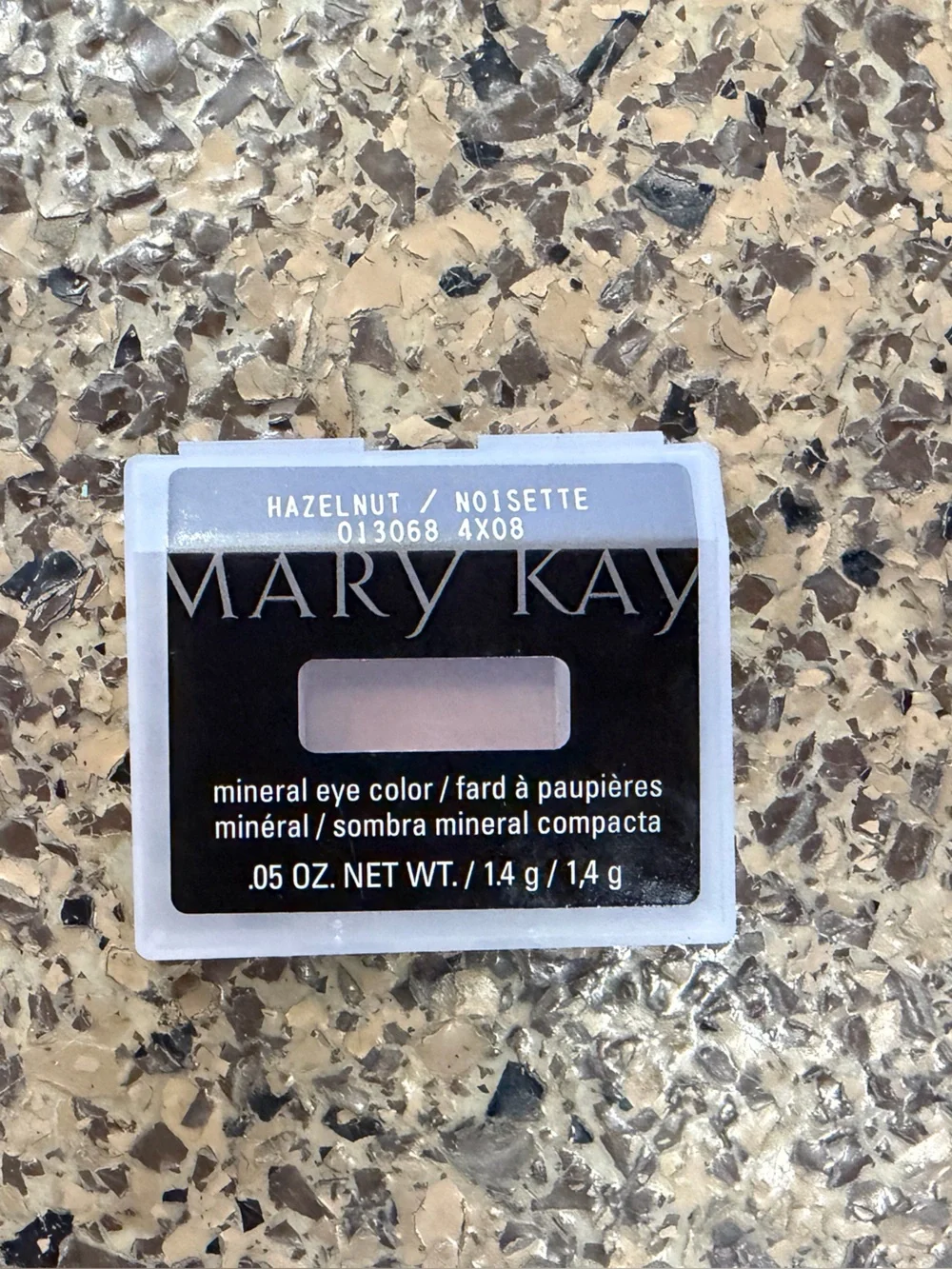 Mary Kay Hazelnut Mineral Eye Color — Neutral Brown Shadow